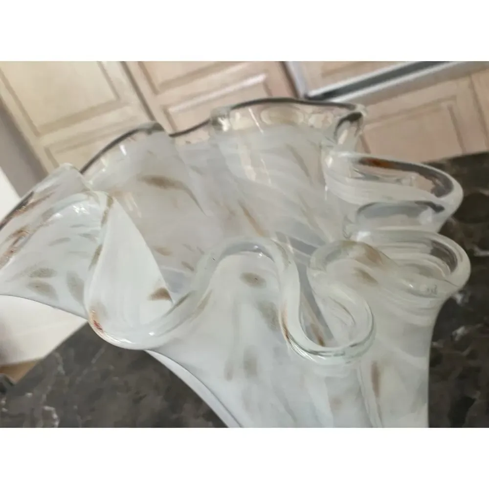 Vintage Murano Art Glass Whit Swirl & Copper Flecks Handkerchief Vase MCM Italy